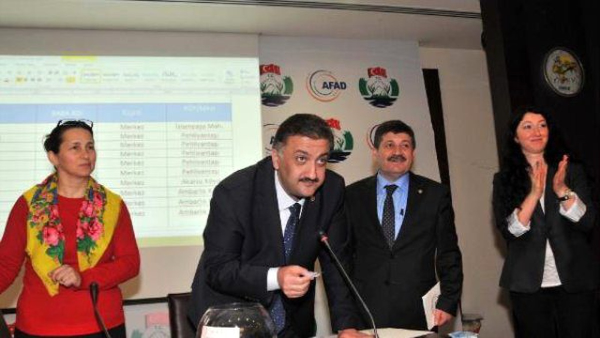 Rize\'de 122 Afetzede Kura ile Konutlarına Kavuştu