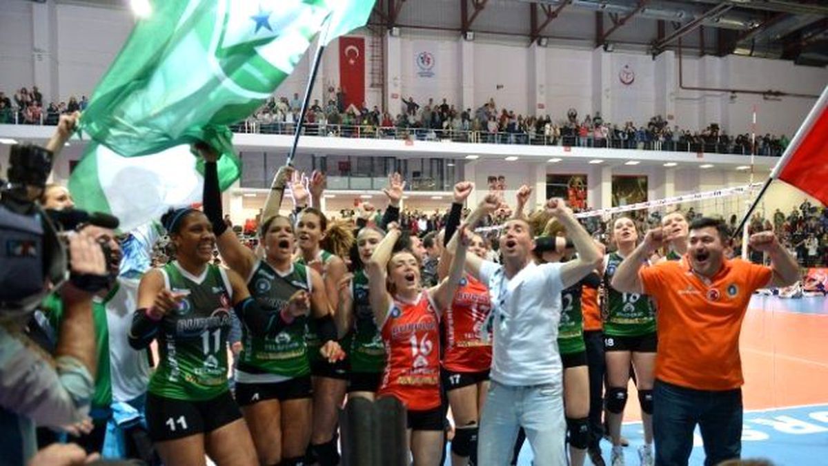 Şampiyon Yeniden Avrupa\'da