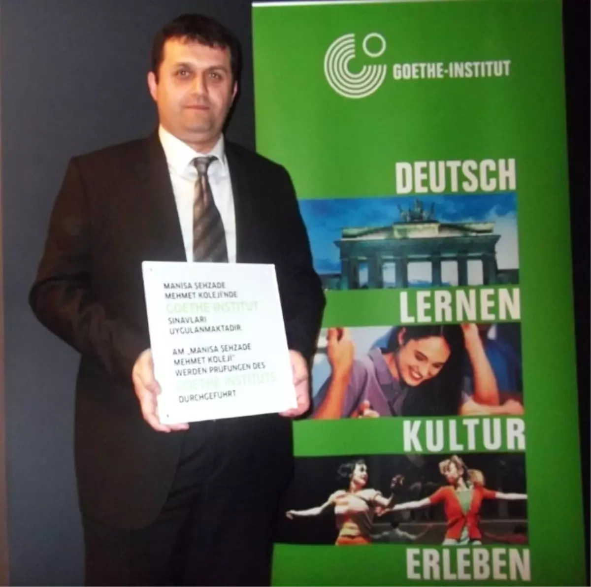 Şehzade Mehmet Koleji\'ne Almanca Ödülü