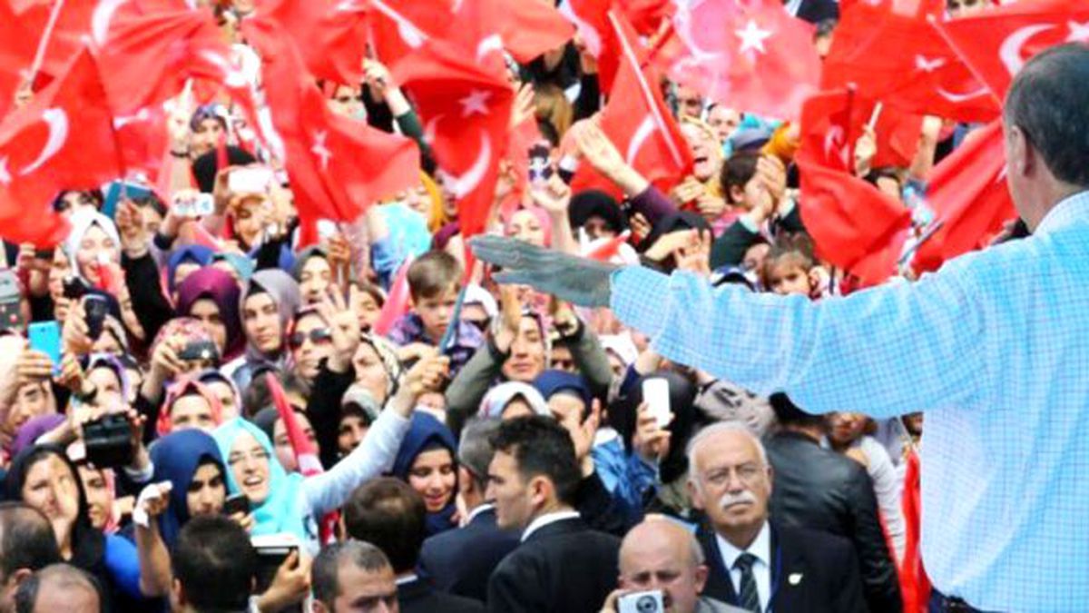 Siirt\'te Erdoğan\'ı Mest Eden Pankart