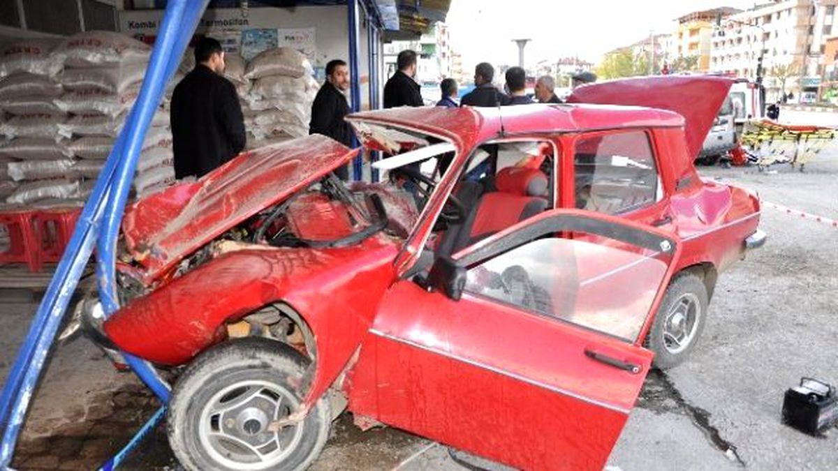 Sorgun\'da Trafik Kazası: 1 Ölü, 3 Yaralı