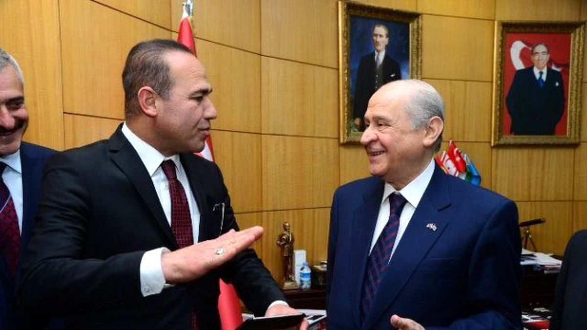 Sözlü\'den Bahçeli\'yi Mini Brifing