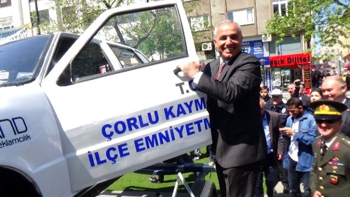 Trafik Haftası\'nda Alkollü Hissi Veren Gözlük ile Similasyon Aracına Büyük İlgi