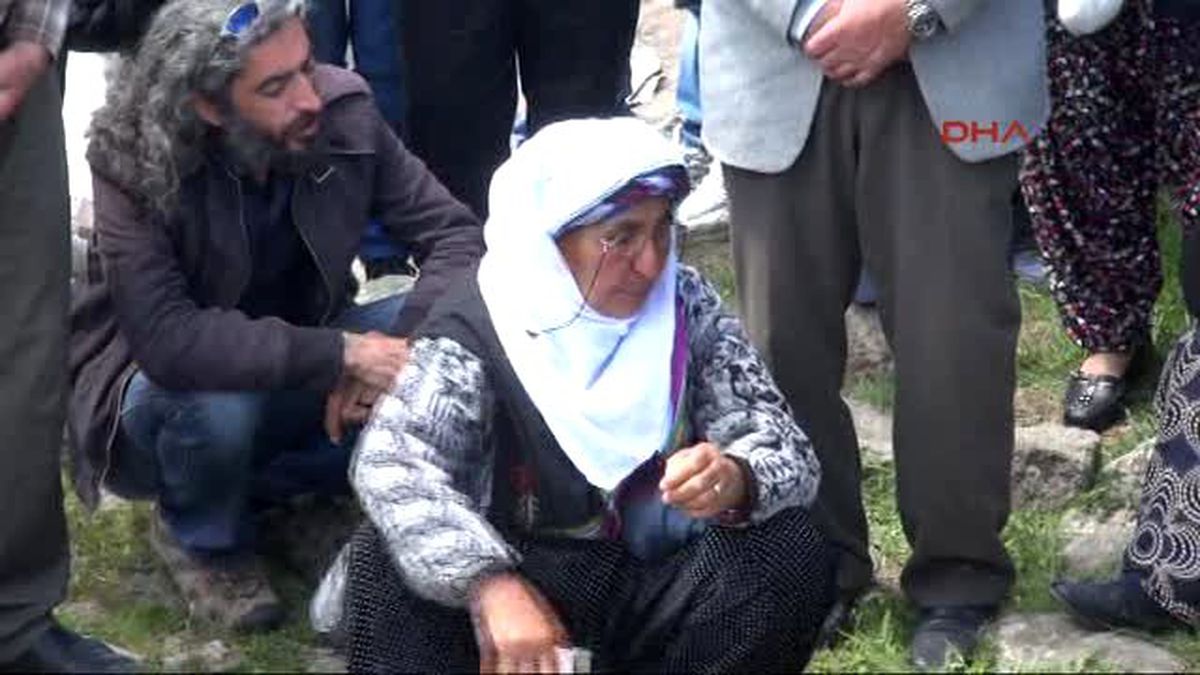Tunceli\'de 1938 Askeri Harekatında Ölenler Anıldı