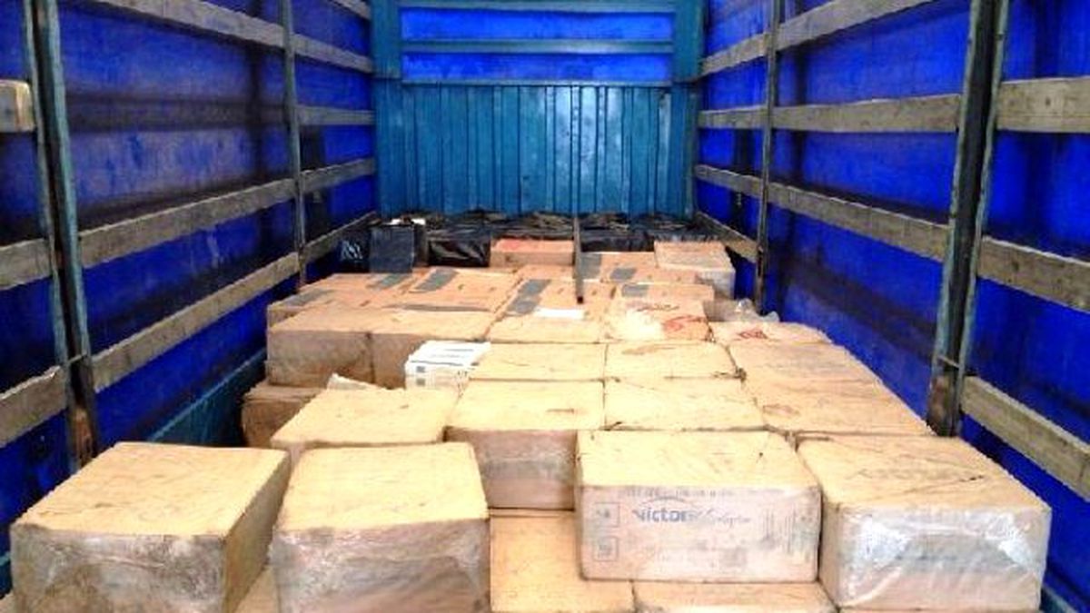 Viranşehir\'de 122 Bin Paket Kaçak Sigara Ele Geçirildi