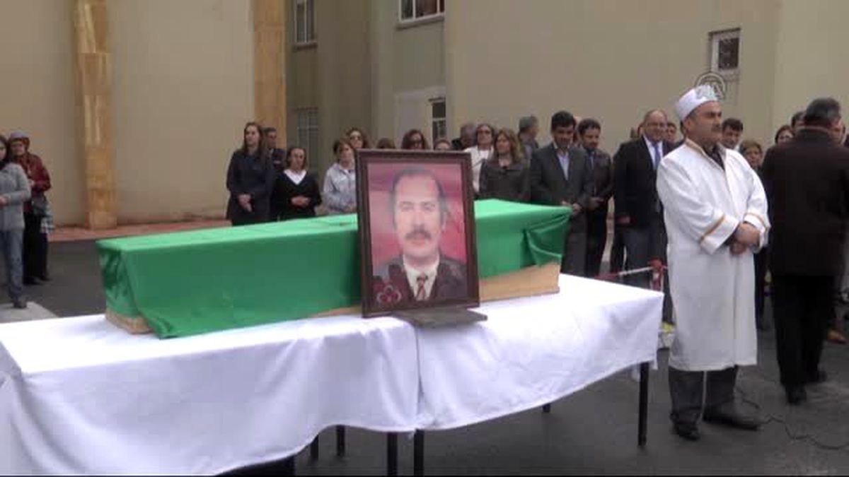 Yrd. Doç. Dr. Serhat İçağasıoğlu Kansere Yenik Düştü