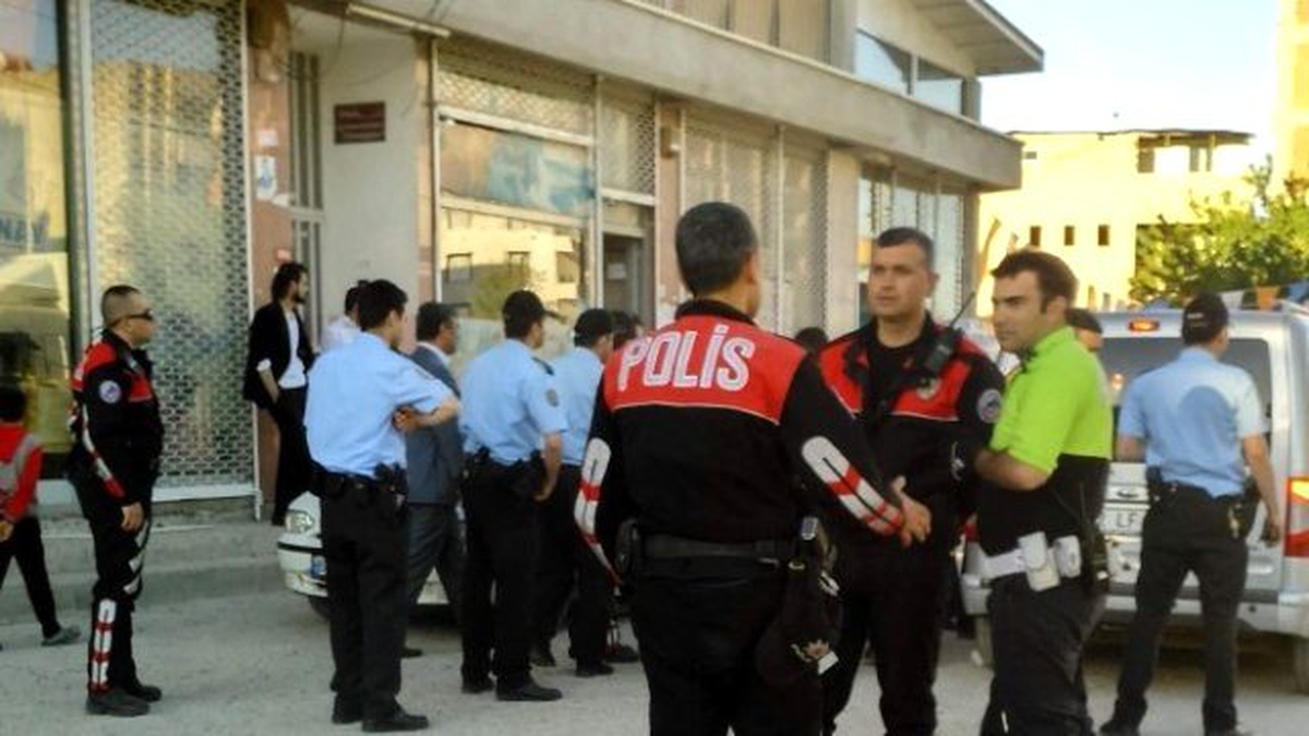 Adıyaman\'da Alacak Verecek Kavgası: 1 Yaralı