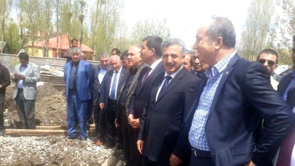 Ak Partili Işık Temel Atma Törenine Katıldı
