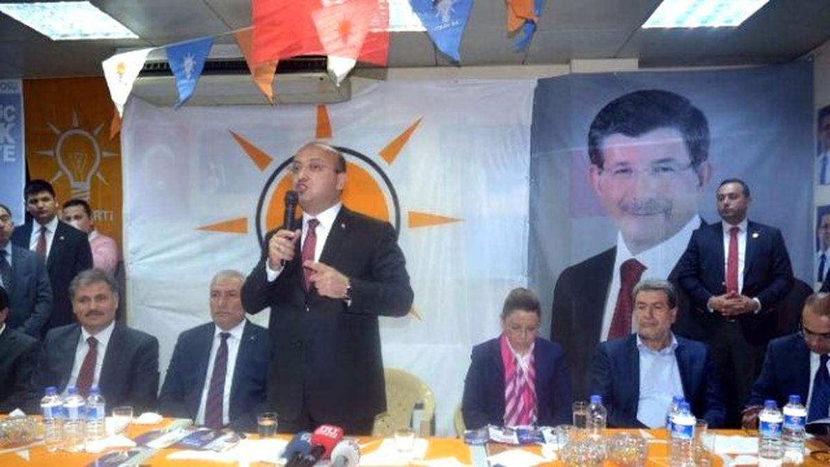 Akdoğan: "Bunlar Siyasetin Üfürükçüleri"