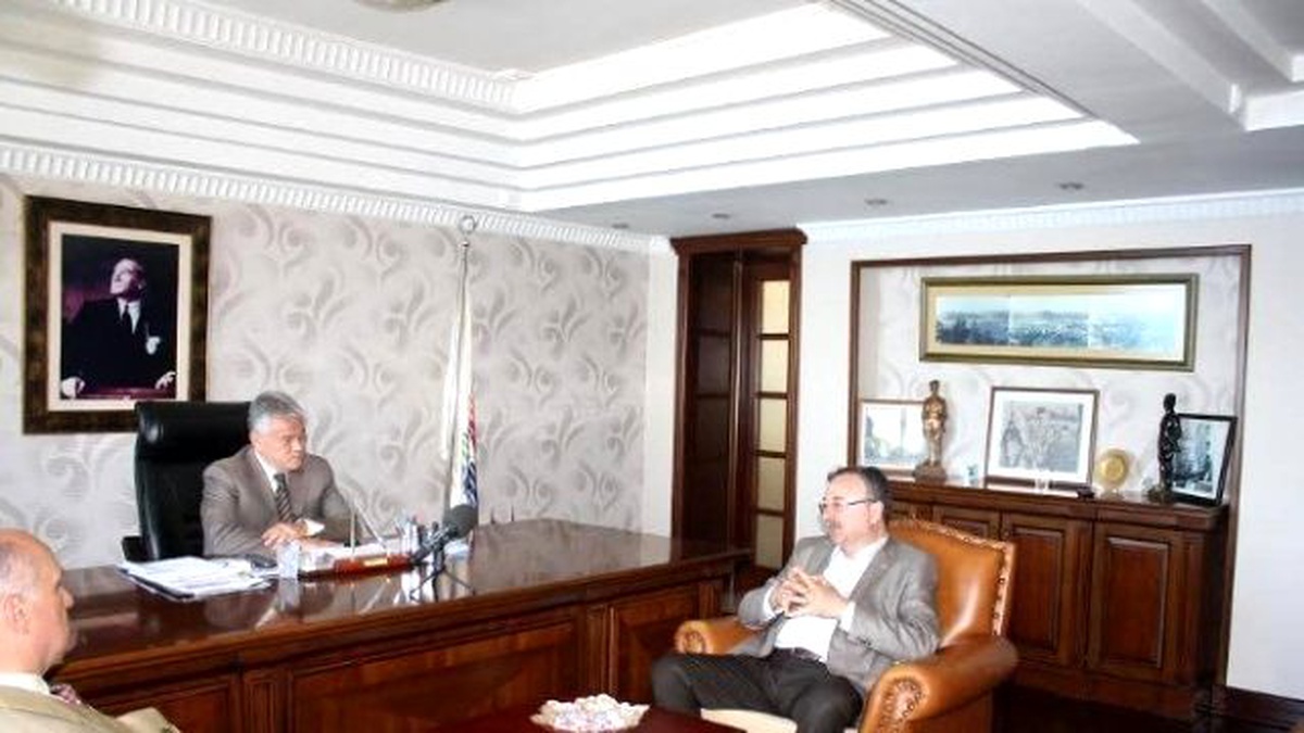 Beklenmeyen Ziyarete Sıcak Karşılama