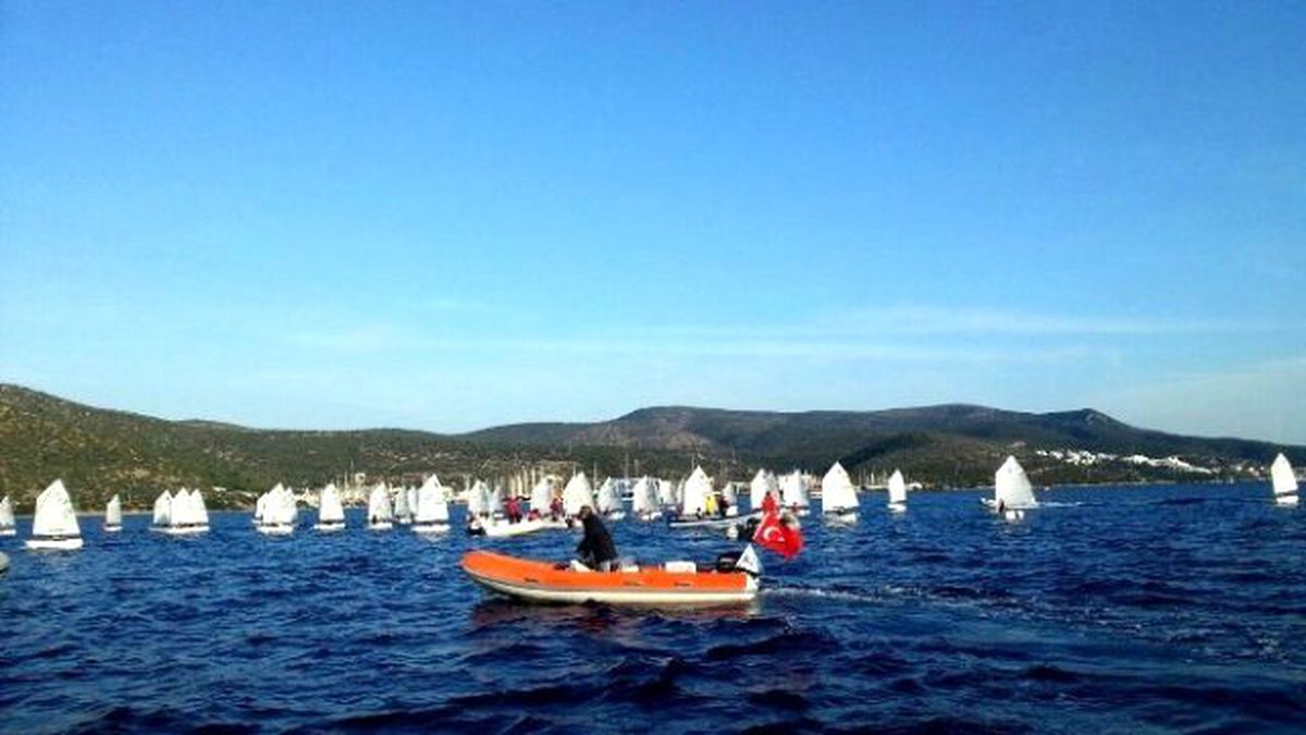 Bodrum\'da \'Dünya Şampiyonları Yetiştiriyoruz\' Sloganıyla Yelken Kursları Başlıyor