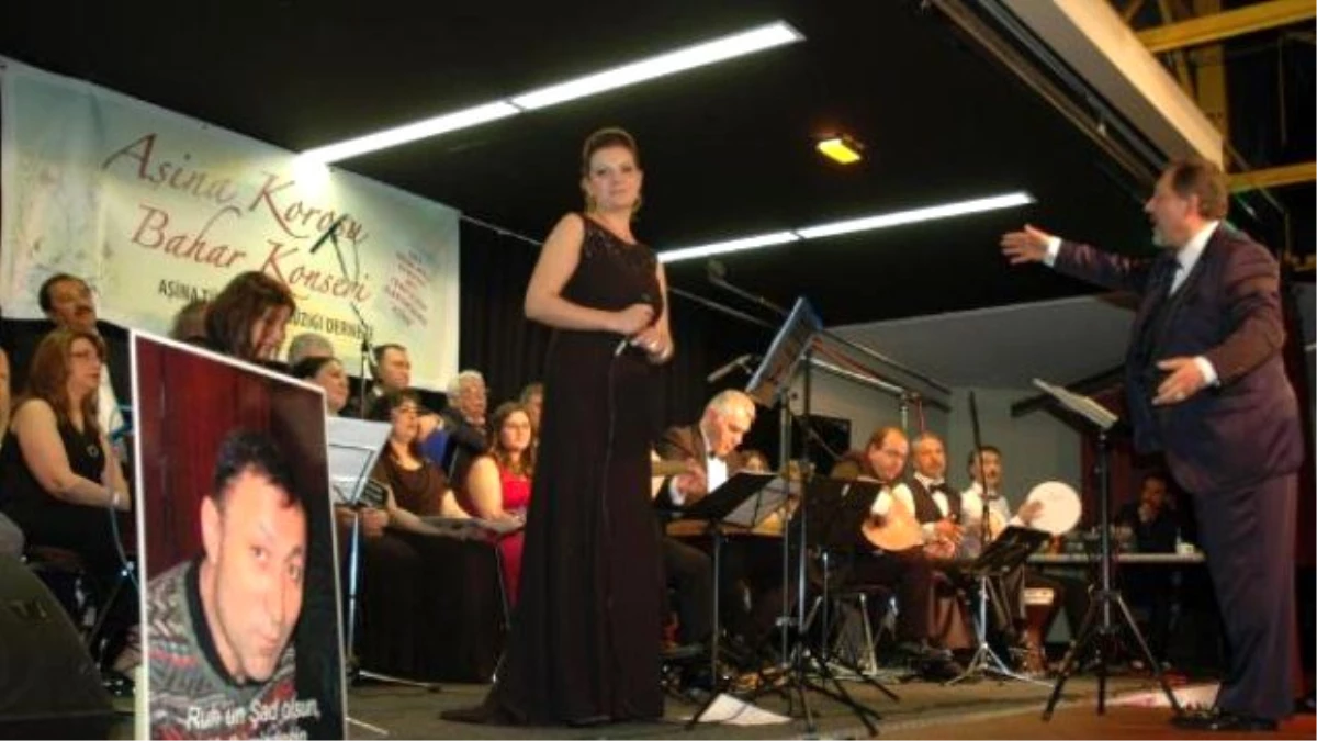 Bremen\'de Türk Sanat Müziği Konseri