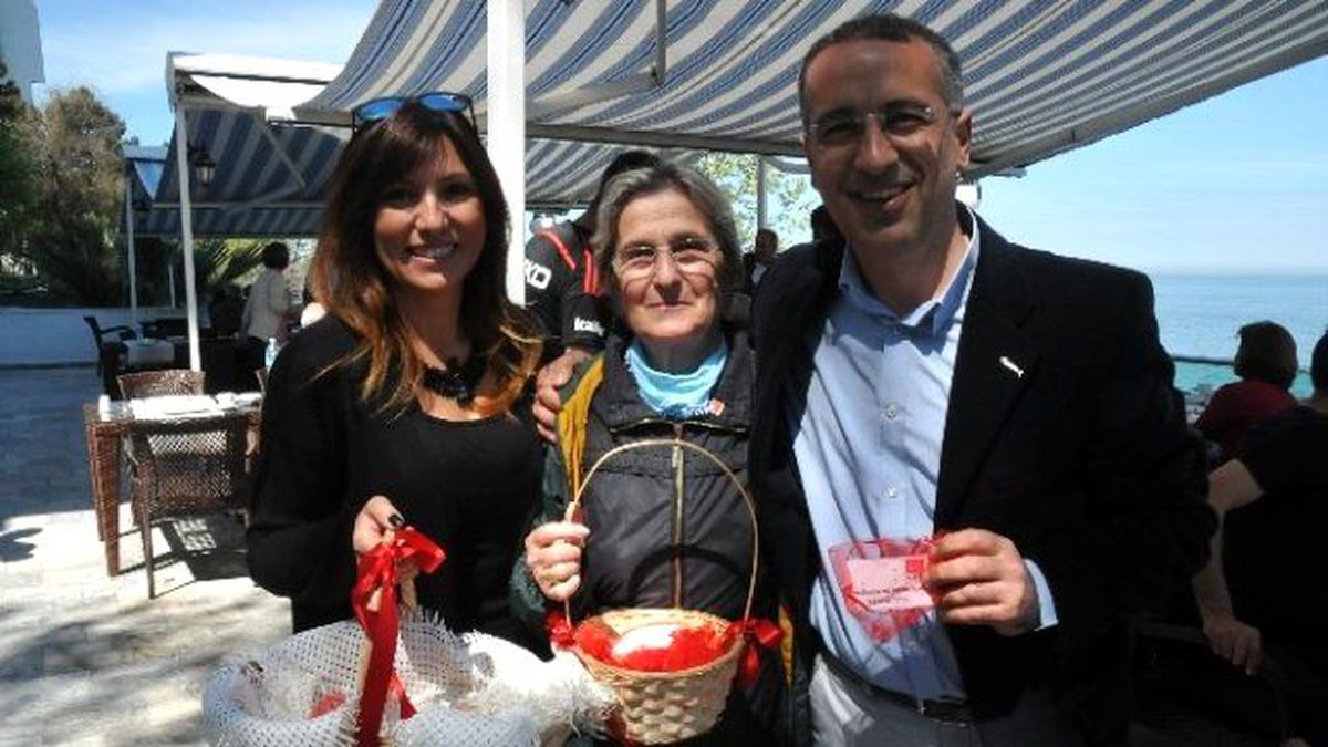 CHP Akçakoca\'ya Çıkartma Yaptı