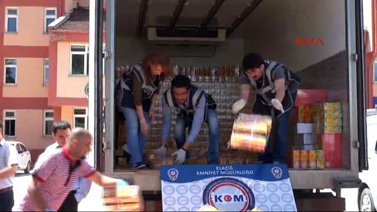 Elazığ Şekerleme Kutuları İçinde 60 Bin Paket Kaçak Sigara