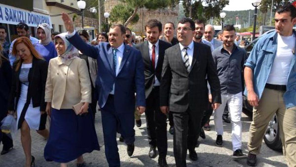 Eroğlu\'ndan, Çeşme\'ye TOKİ İkinci Etap Müjdesi