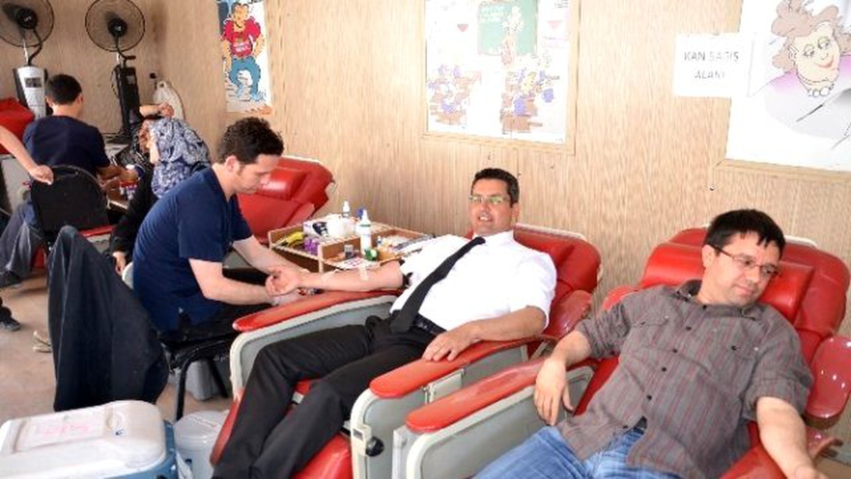 Gemlik Belediyesi Personeli Kan ve Kök Hücre Bağışladı