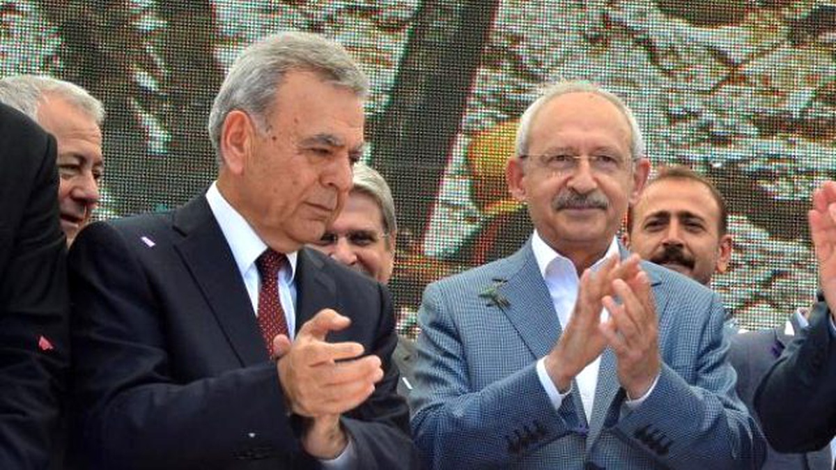 Kemal Kılıçdaroğlu\'na, İzmir\'de Coşkulu Karşılama (3)