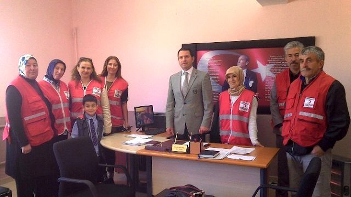 Kızılay Canik Şubesi\'nden Köy Okullarına Yönelik Proje