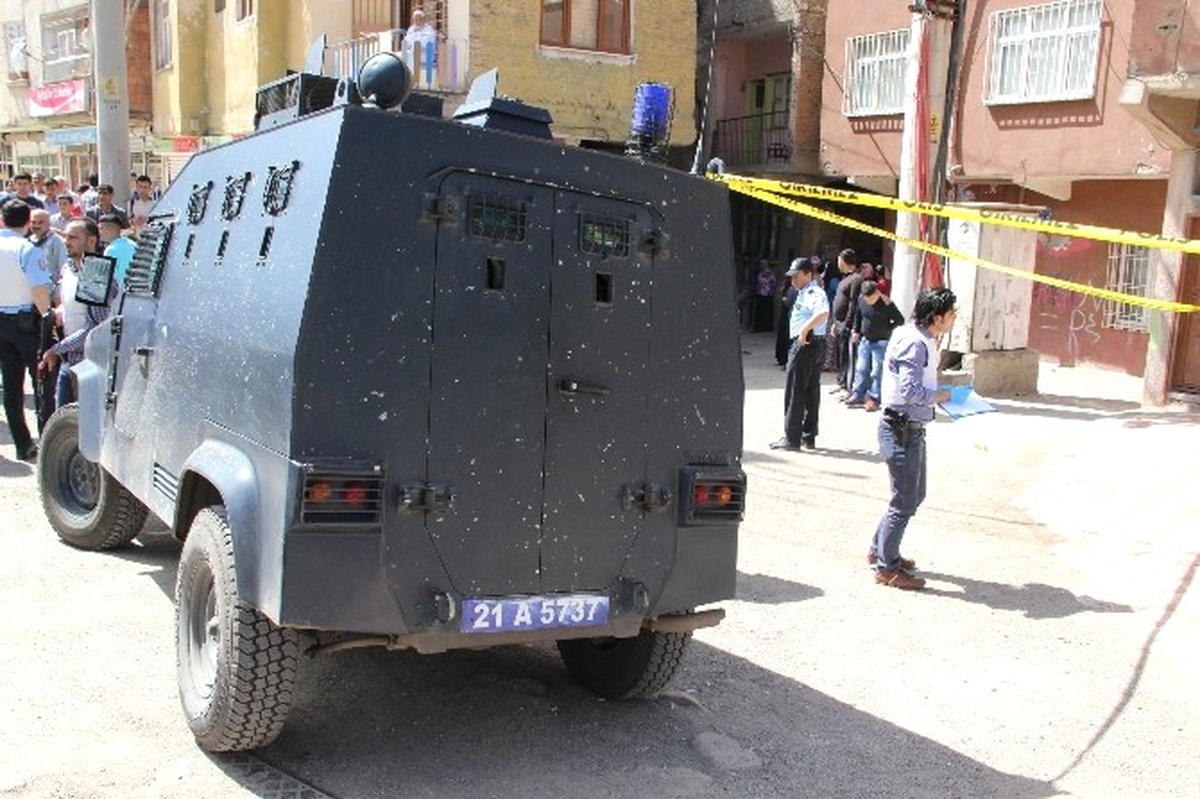 Laf Atma Kavgasında Kan Döküldü: 4 Yaralı