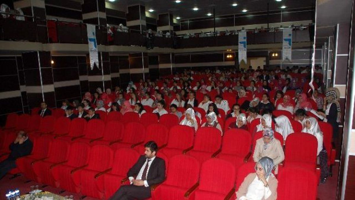 Lise Öğrencilerine Meslekler Tanıtıldı