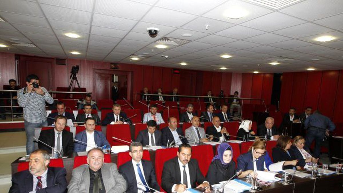 Mayıs Ayında İlk Oturum