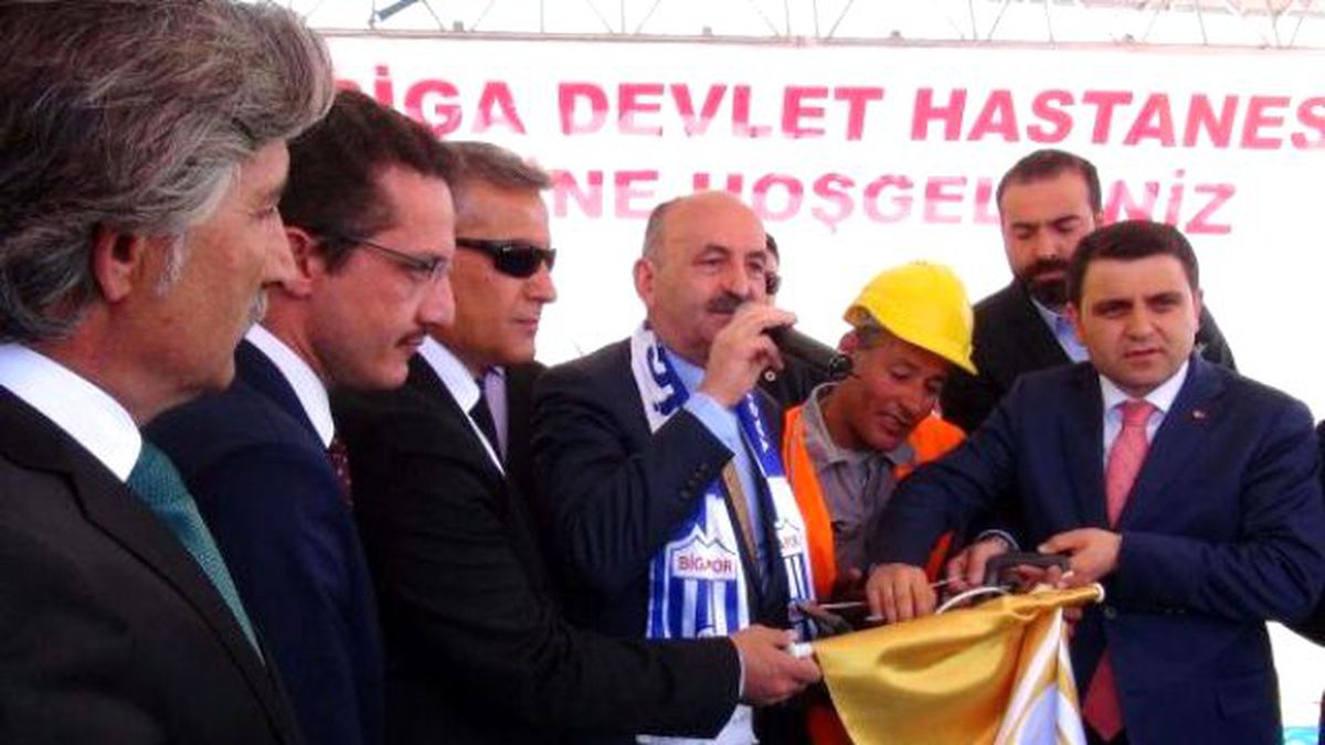 Müezzinoğlu\'ndan Muhalefete: Cır Cır Ötüşüyorlar