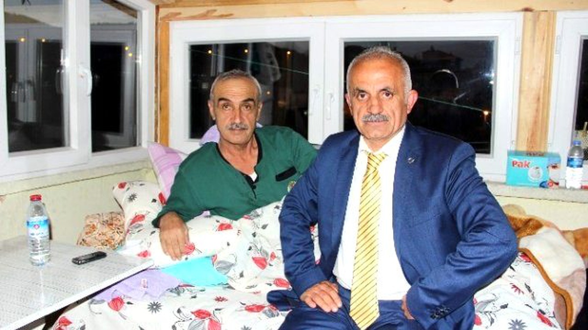 Muhtarlardan, Aksoy\'a \'Geçmiş Olsun\' Ziyareti