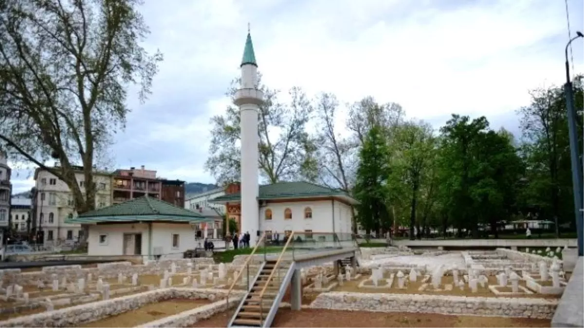 Saraybosna\'daki Tarihi Müslüman Mezarlığı Gün Yüzüne Çıktı