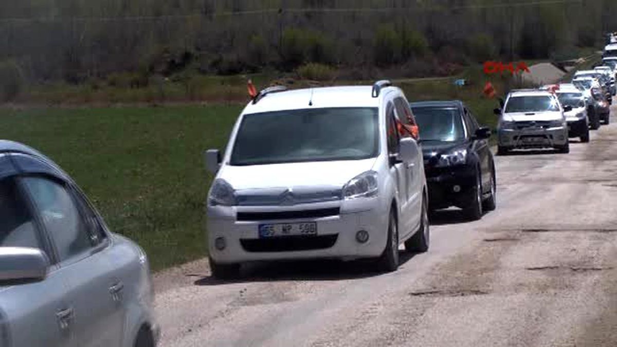 Van Küresünniler\'den Van\'da Seçimi Boykot Kampanyası