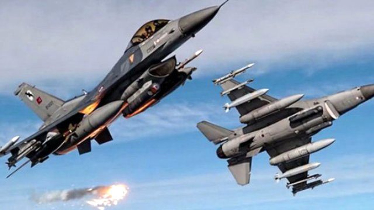 Yunan Uçaklarından Türk Jetlerine Taciz