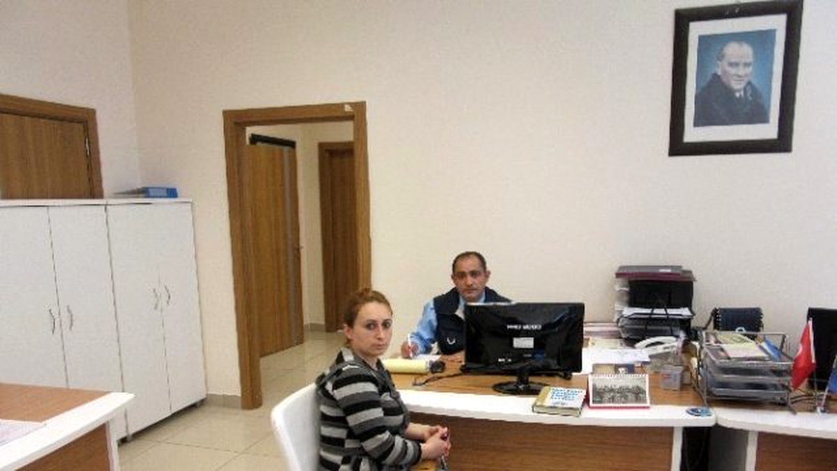 Zabıta Ekipleri Bulunan Parayı Sahibine Teslim Etti