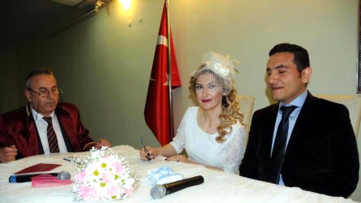 Zonguldak\'ta \'5.5.2015\'te Evlenme Yoğunluğu