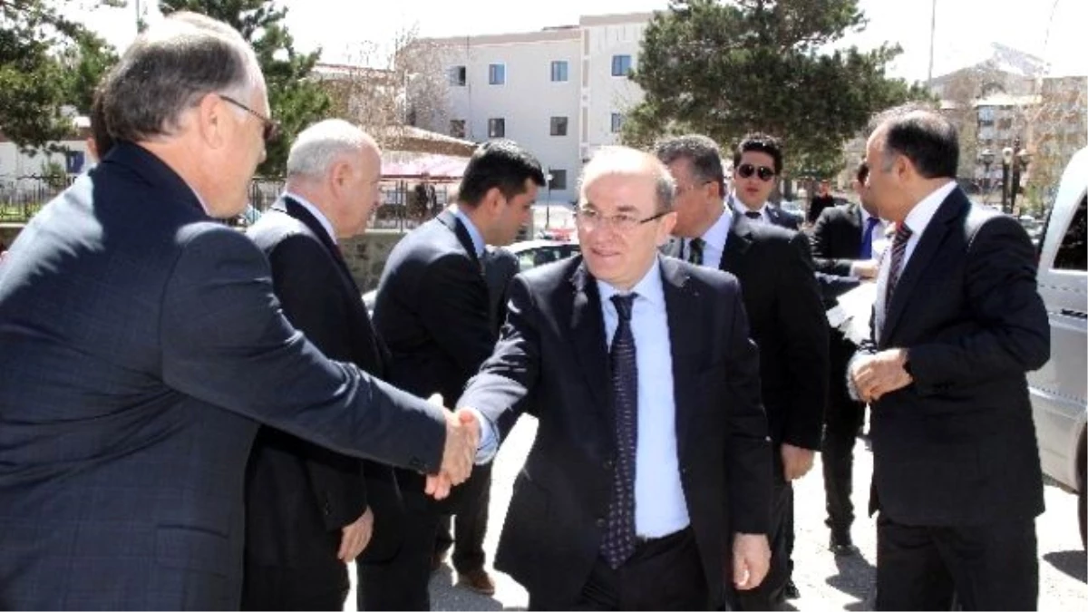 3 Yıl 8 Ay Valilik Yaptığı Erzurum\'a İçişleri Bakanı Olarak Geldi