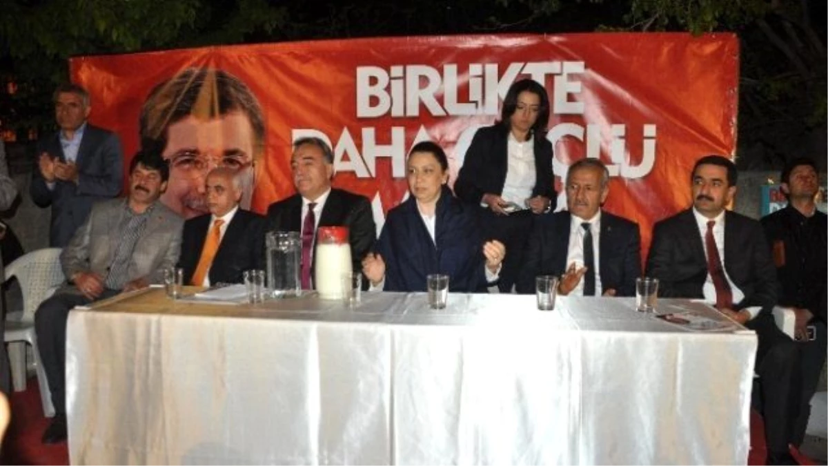 AK Parti Adayları Yıldıztepe Mahallesinde