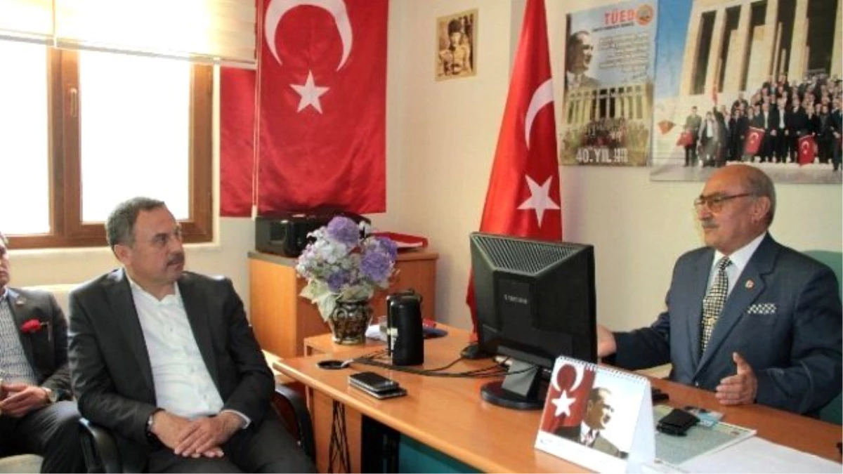 AK Parti Milletvekili Adayı Hasan Sert, Emeklileri Ziyaret Etti