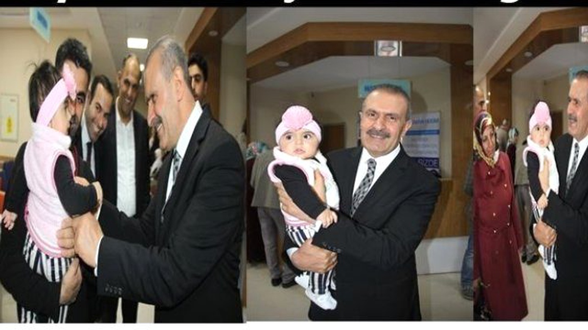 AK Parti Van Milletvekili Burhan Kayatürk\'ün Çocuk Sevgisi
