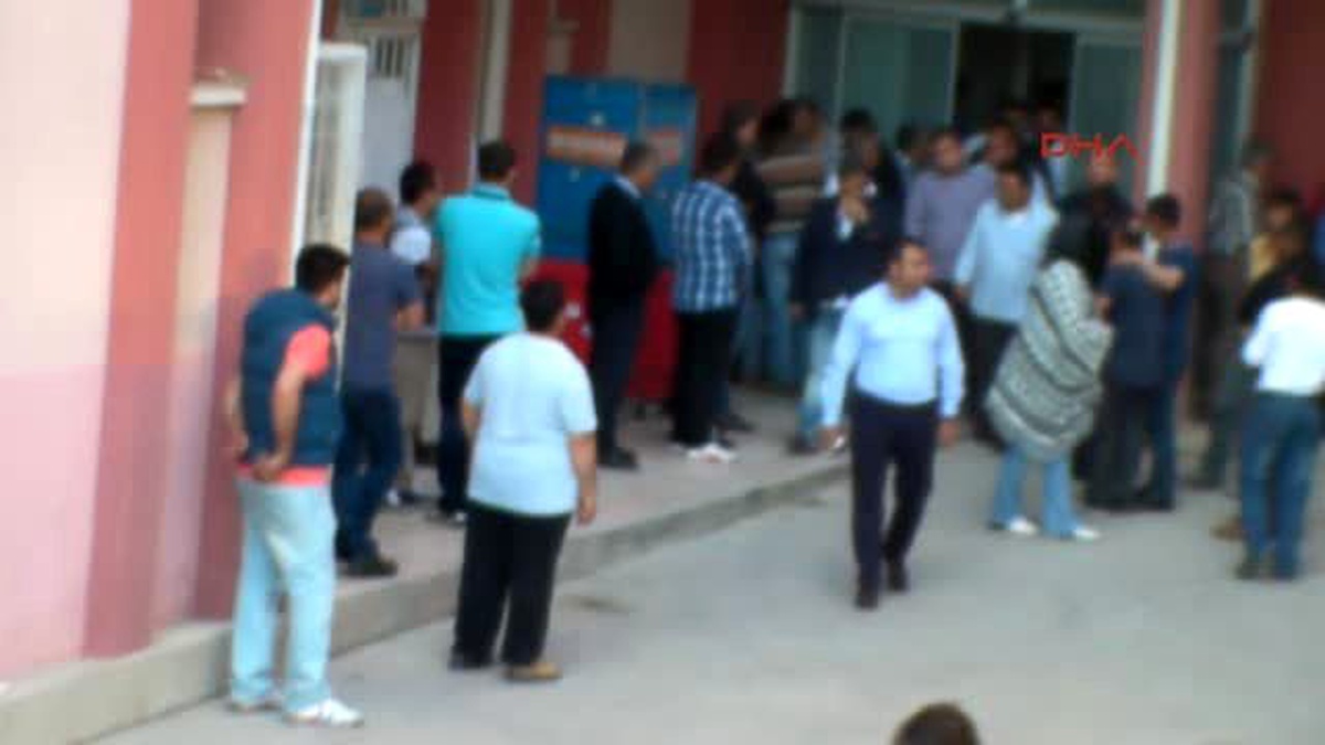 Aliağatartışmalı Gemi \'Kuito\'nun Sökümünde İşçi Öldü