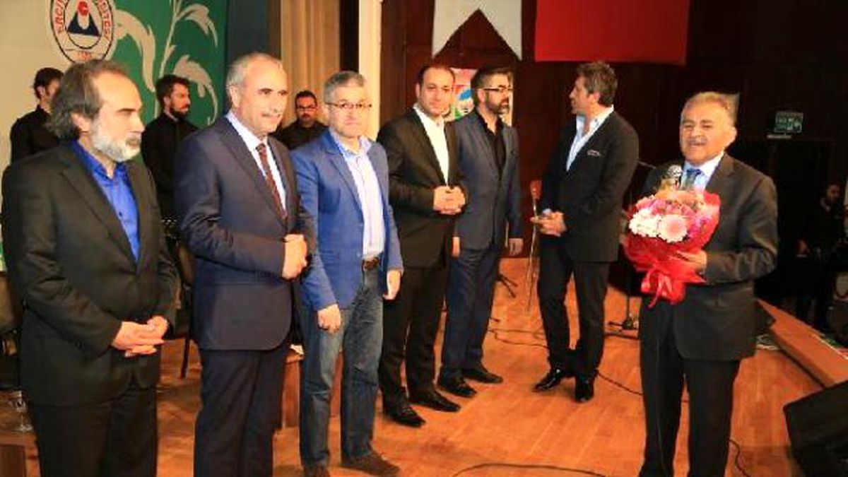 Bahar Şarkıları ve Şiir Dinletisi
