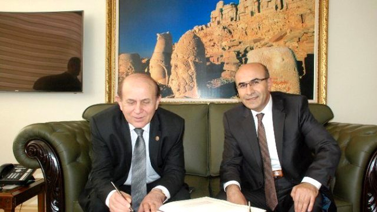 Burhan Kuzu\'dan Vali Demirtaş\'a Ziyaret