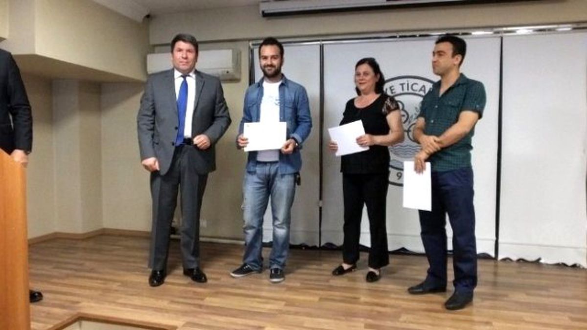 Burhaniye\'de Girişimciler Sertifika Aldı