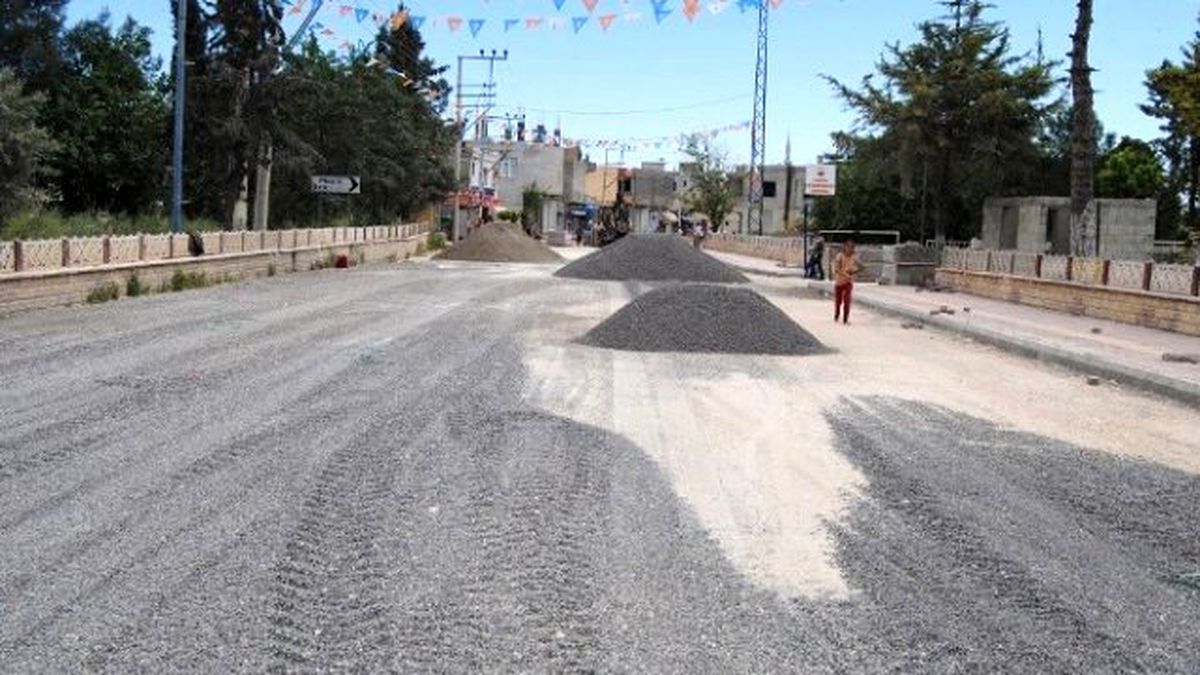 Büyükşehir\'den Birecik\'te Üstyapı Çalışması