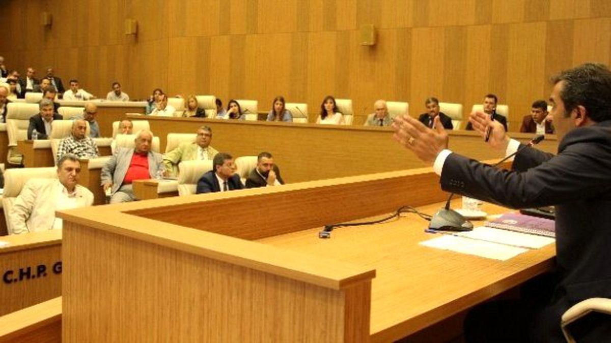 Çetin "Hormonlu Binalar" İçin Net Konuştu