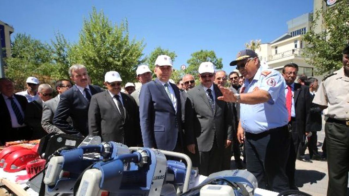 Denizli\'de Üçgen Kavşağı Düzenlemesi Başlayacak