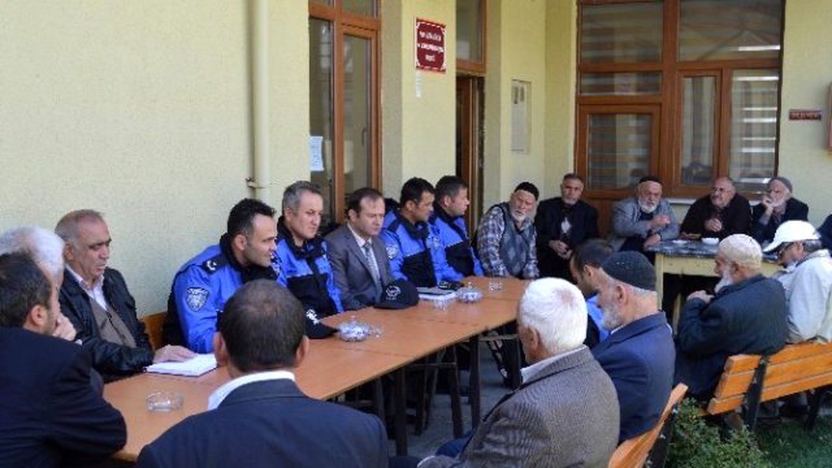 Erzincan Emniyeti Mimar Sinan Mahallesiyle Huzur Toplantısında