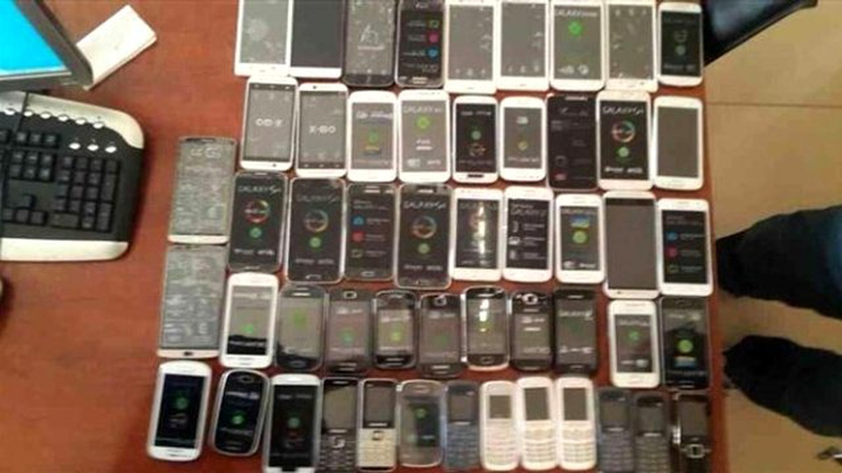 Gaziantep\'te Gümrük Kaçağı Cep Telefonları Ele Geçirildi