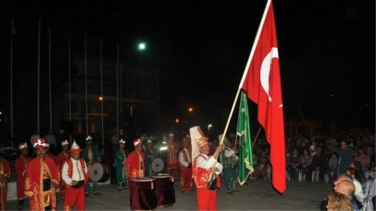 İncirliovalılar Türkçülük Günü ve Hıdırellez\'i Kutladı