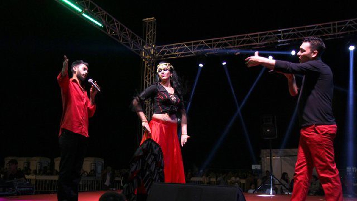 Karşıyaka\'da Hıdırellez Coşkusu