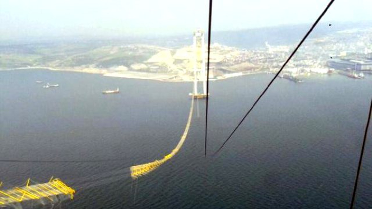 Körfez Köprüsü\'nde Kopan Halatı Japon Ekip Söktü