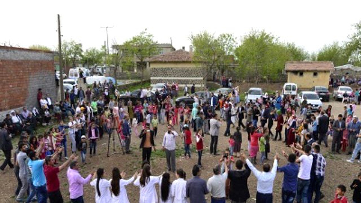 Mahalle Sakinleri Şenliklerden Memnun