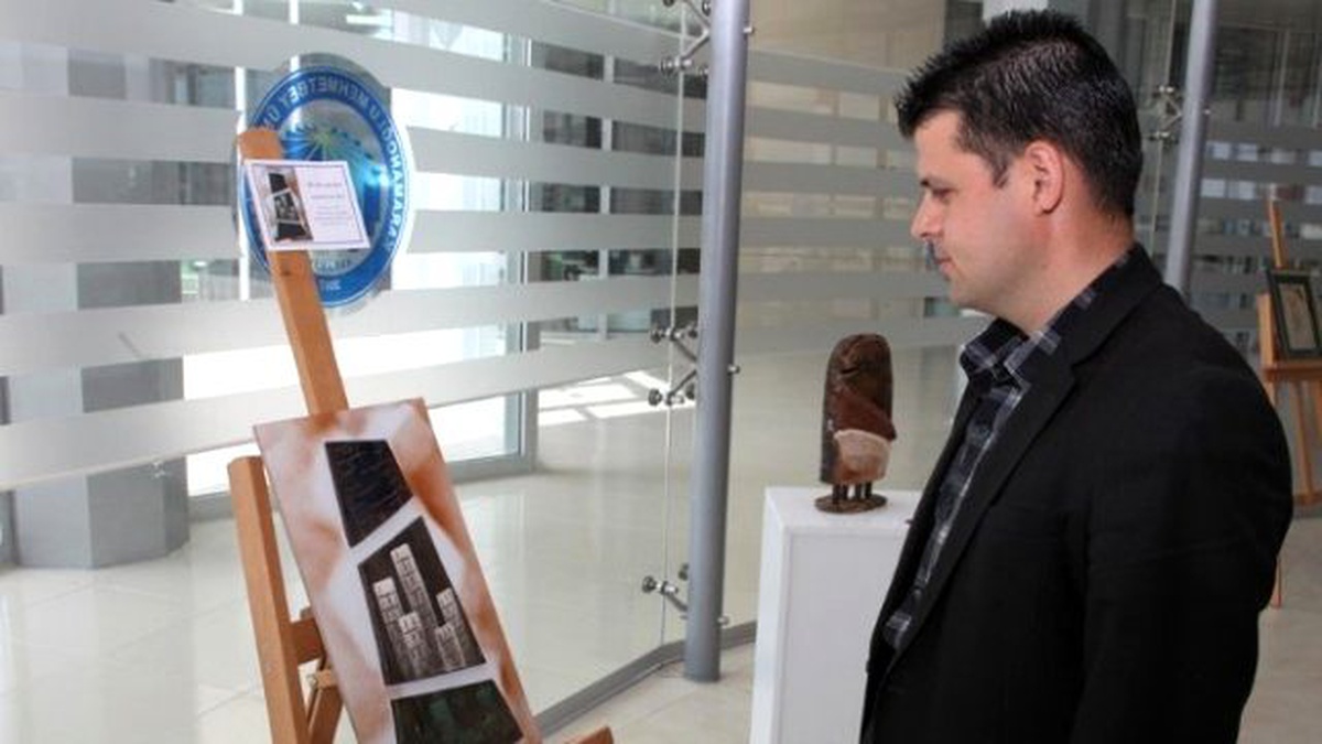 Öğretim Elemanlarından El Sanatları Sergisi